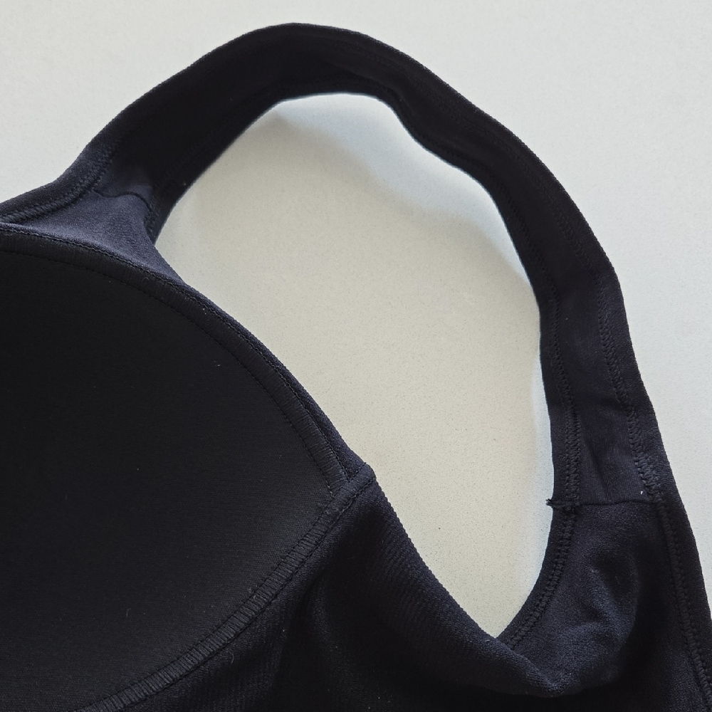 Elegant Black Comfort Bra - Picture 4 of 4